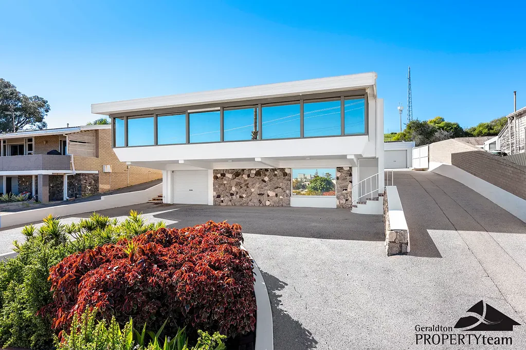 Geraldton 3房  Unique CBD Family Home
