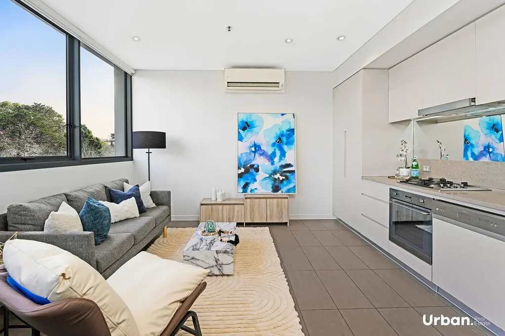 North Sydney 1 Bedroom Stylish One Bedroom Apartment in the Heart of North Sydney
