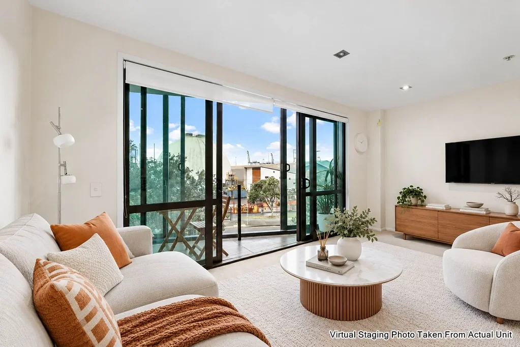 8 Dockside Lane, City Centre