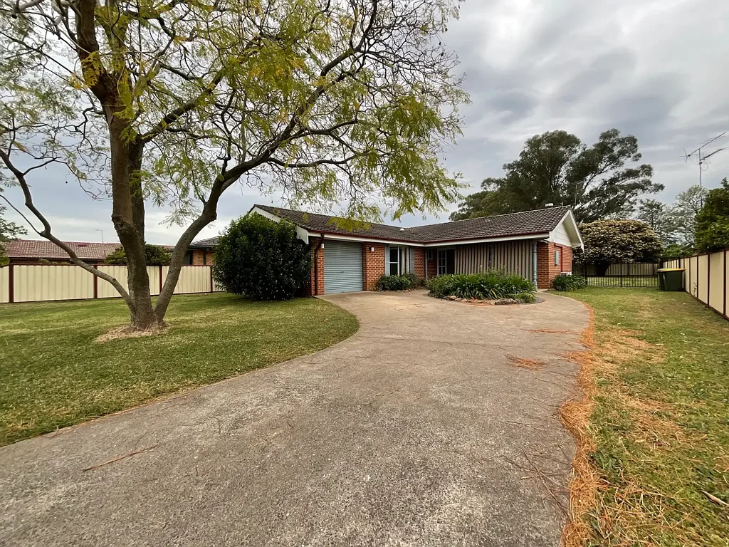 Neat Three Bedroom Home in Quiet Street