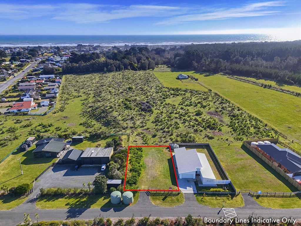 Waitarere Beach Unbeatable Value by the Beach