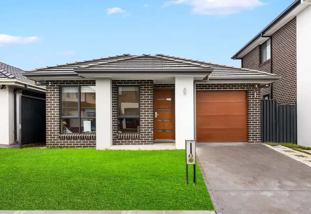 Modern Family Living in the Heart of Marsden Park