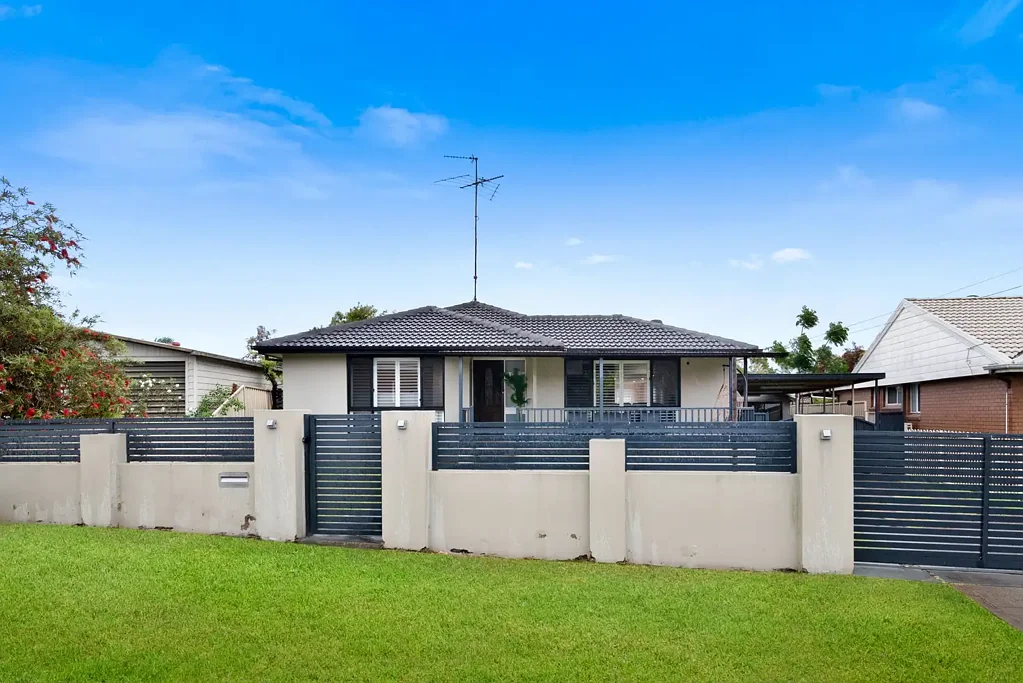 17 Birch Avenue, Casula, NSW 2170