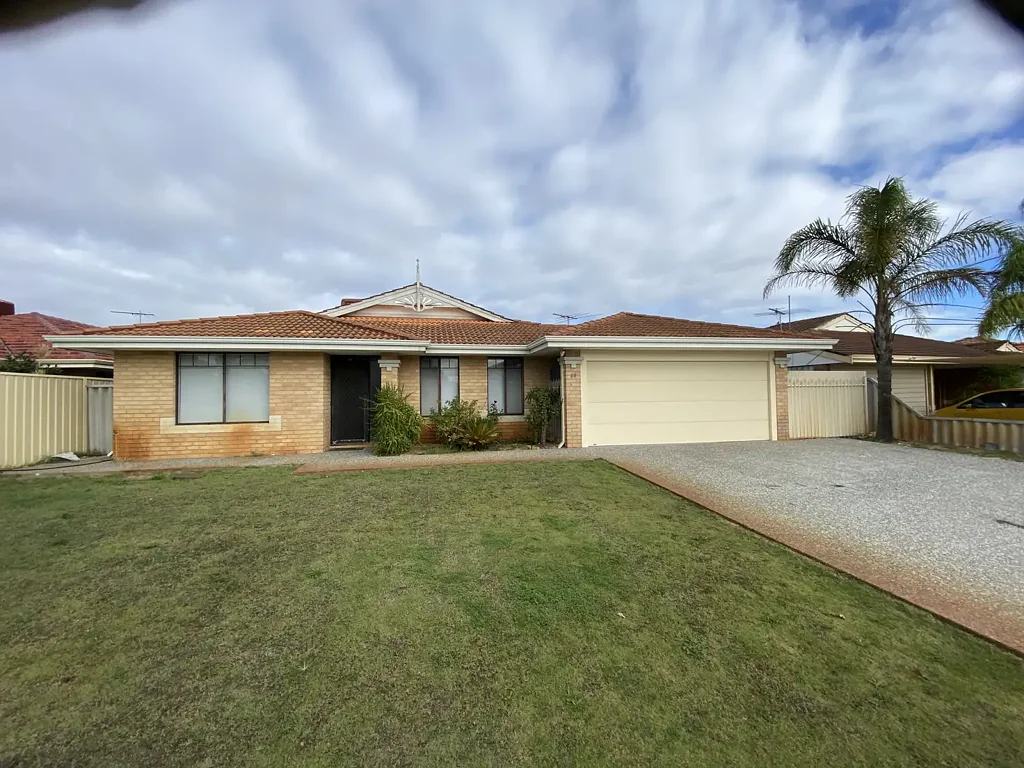 LARGE WELL PRESENTED FOUR BEDROOM, TWO BATHROOM HOME