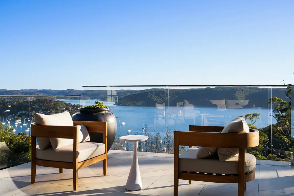 Palm Beach 5房 ALTITUDE 98 | 俯瞰 Pittwater 的非凡建筑杰作 ALTITUDE 98 | An Extraordinary Architectural Masterpiece Above Pittwater
