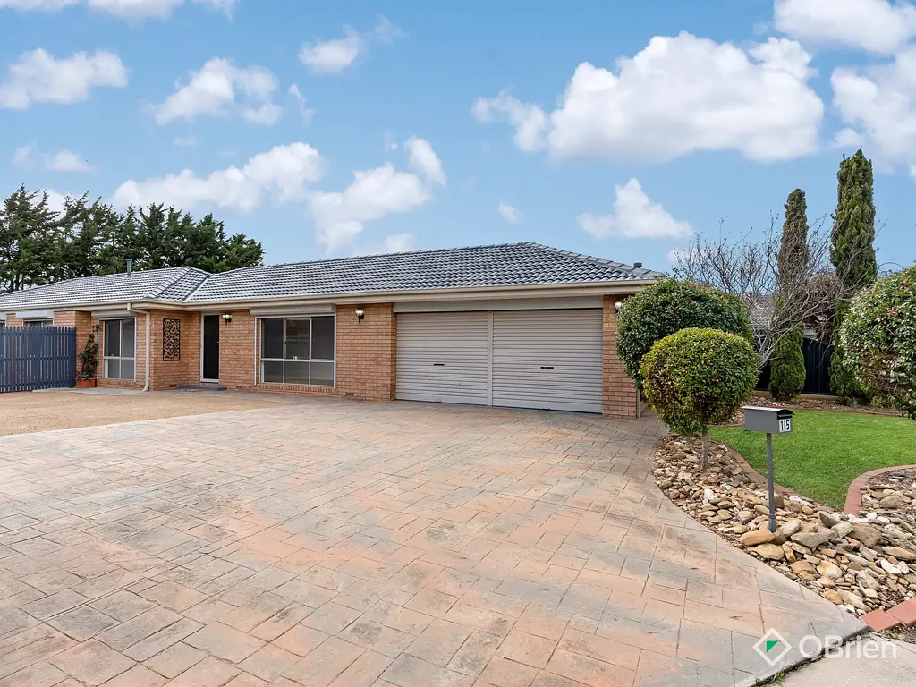 15 Blacksmith Place, Sydenham, VIC 3037