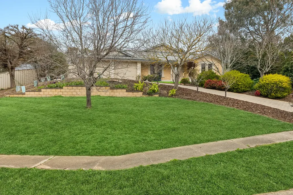 Mount Barker 4Zimmer Room to enjoy inside & out.