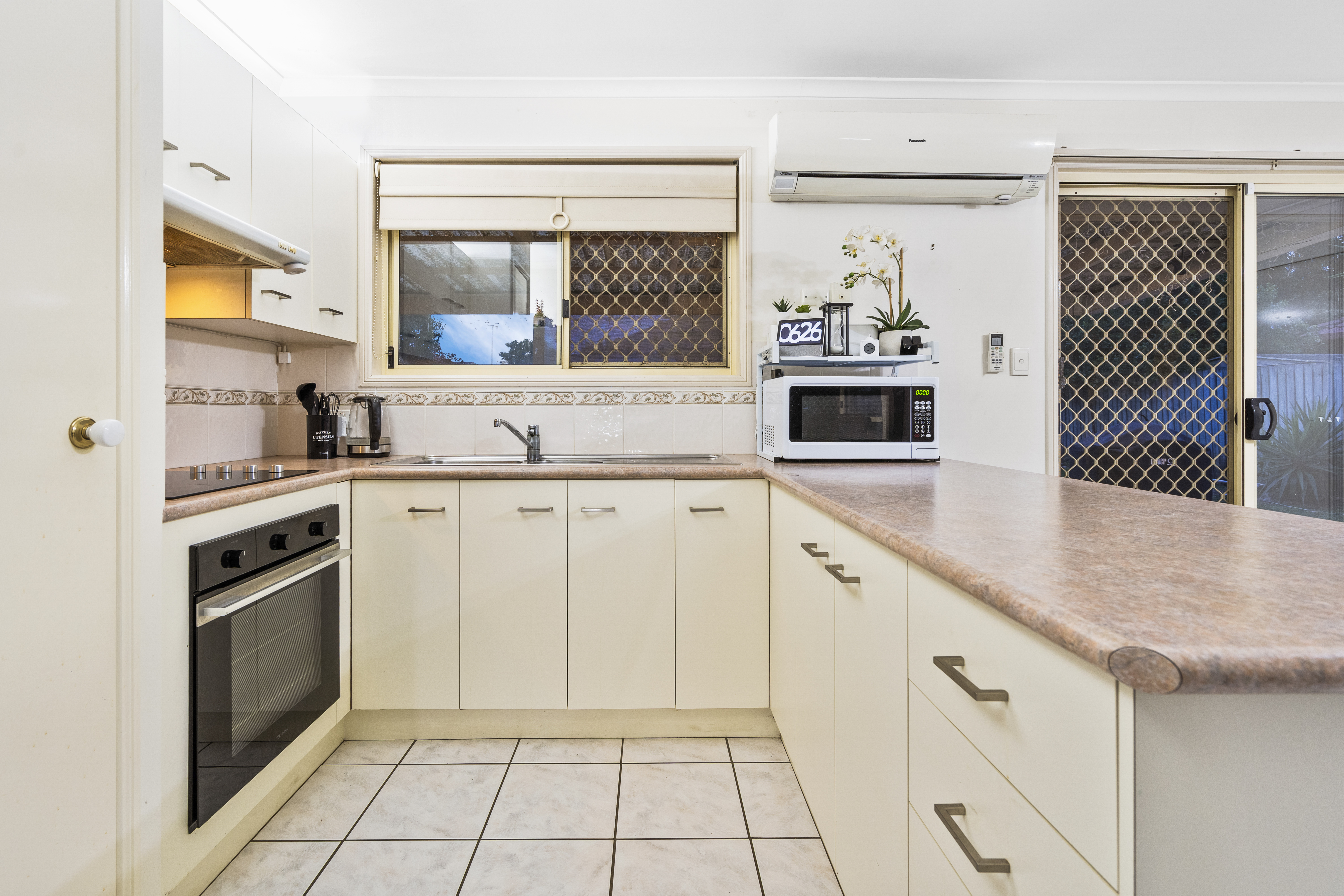 8 MCCALL ST, BRAY PARK QLD 4500, 0 phòng ngủ, 0 phòng tắm, House