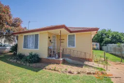 35 Yulong Street, Dubbo