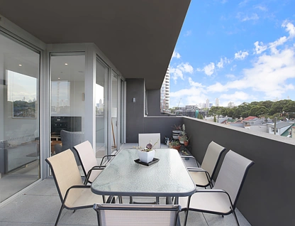402/28 Ebsworth Street, Zetland, Eastern Suburbs, 2 phòng ngủ, 2 phòng tắm, Apartment