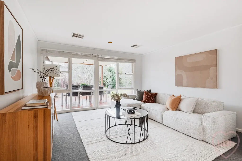 Watson 3房  Sun-drenched entry-level home in a superb location just moments from all the areas attractions!