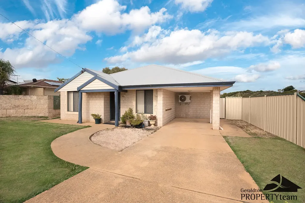 Wonthella 3房  A Great Opportunity to make This Home Your Own
