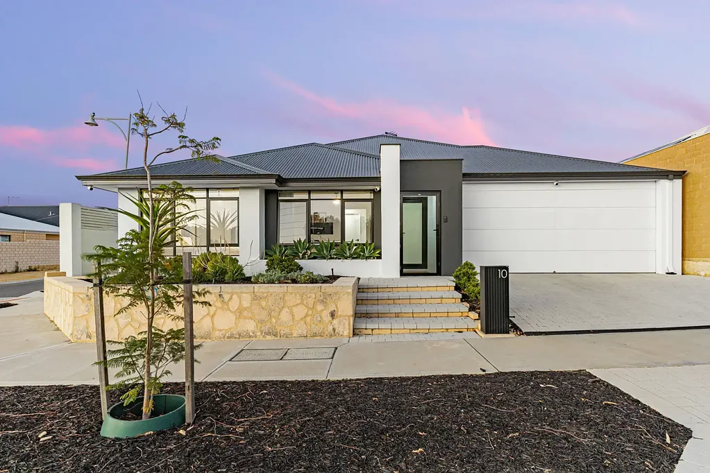 10 Haifa Street, Coogee, WA 6166