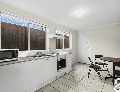 1/2 Gordon Street, Lalor, North Melbourne, 2 ਕਮਰੇ, 1 ਬਾਥਰੂਮ, Unit