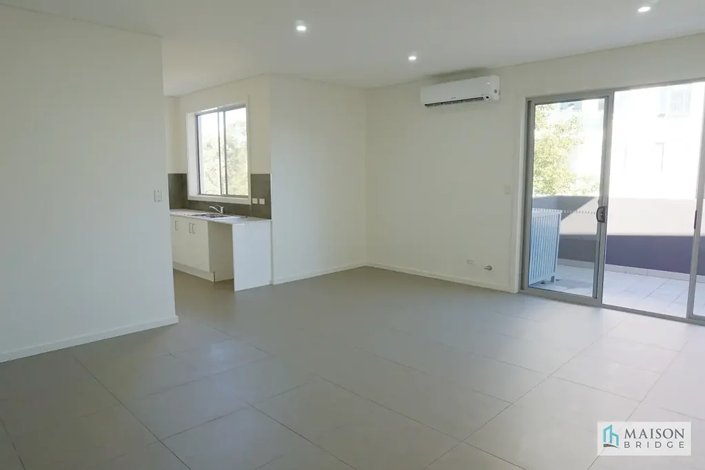 Near New 3 Bedroom Tile Floor Apartment