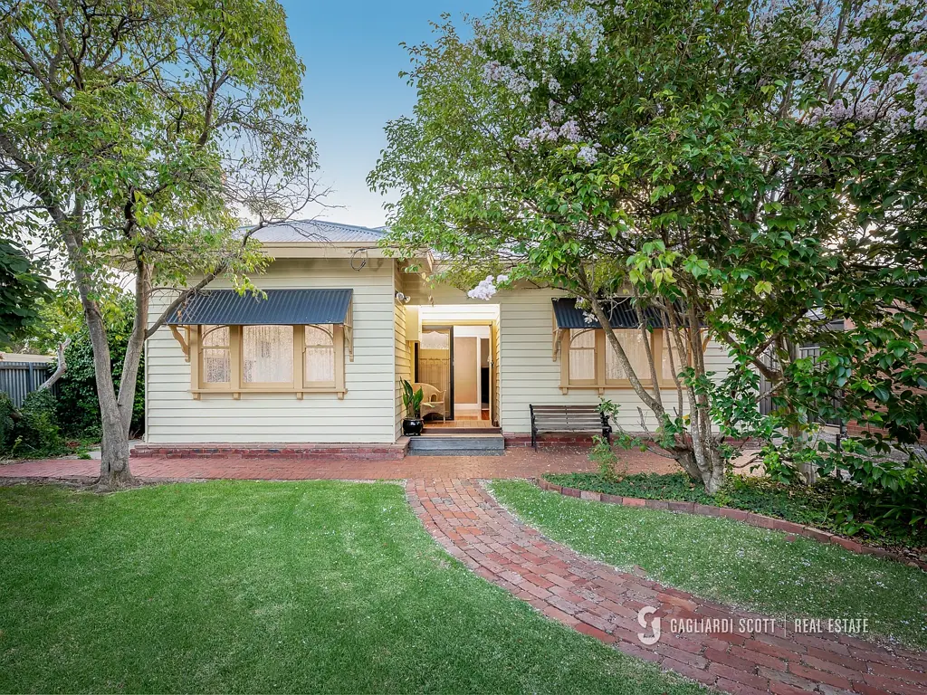Shepparton 3部屋 When the address says it all!