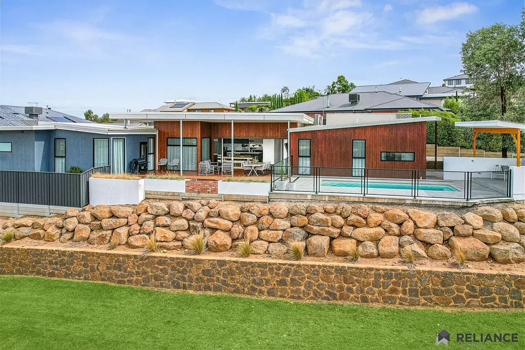 Darley 5غرفة نوم Luxurious House with Pool and exceptional views