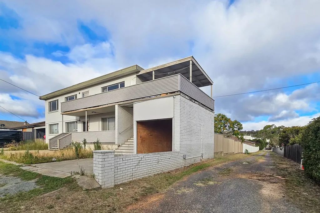 Queanbeyan 3房  Compelling investment opportunity with immediate income!