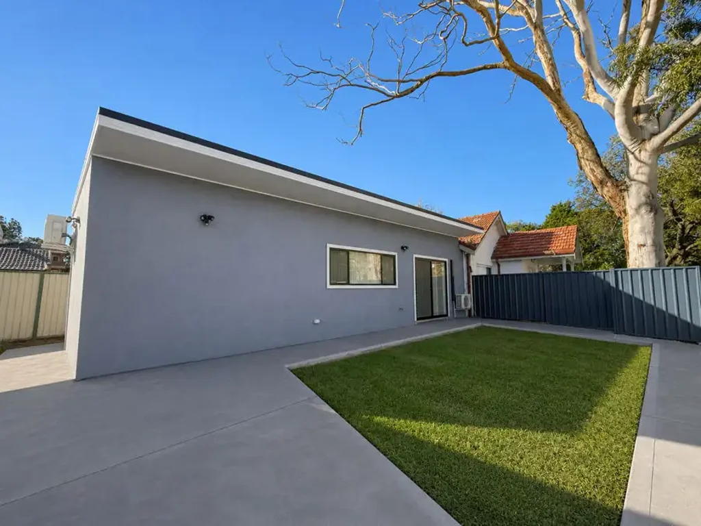 Brand New 2-Bedroom Granny Flat in a Convenient Fairfield Location