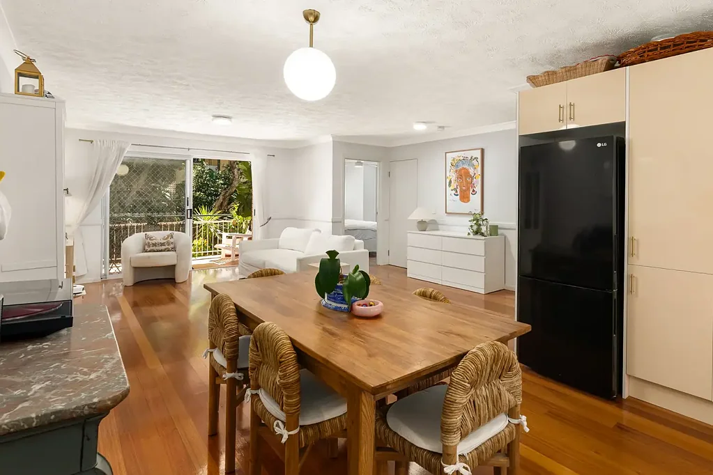 2/56 London Road, Clayfield, QLD 4011