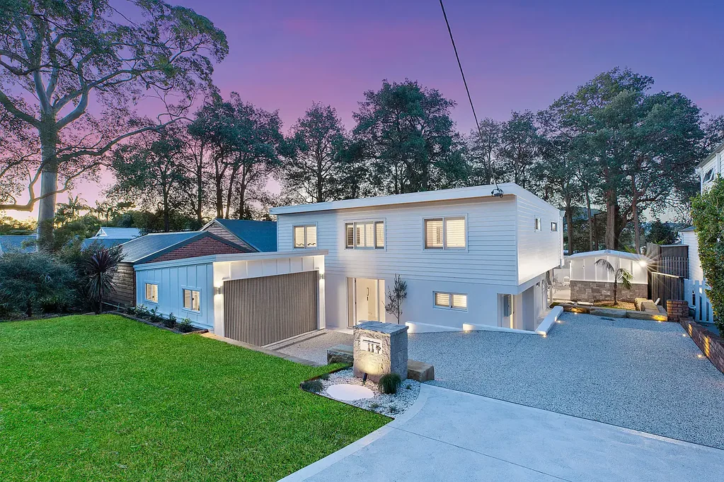 Wamberal 5Phòng ngủ Luxurious modern coastal entertainer
