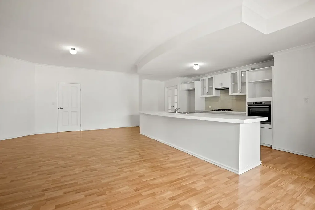 AVAILABLE NOW Coastal Charm in Wannanup – Spacious Family Living