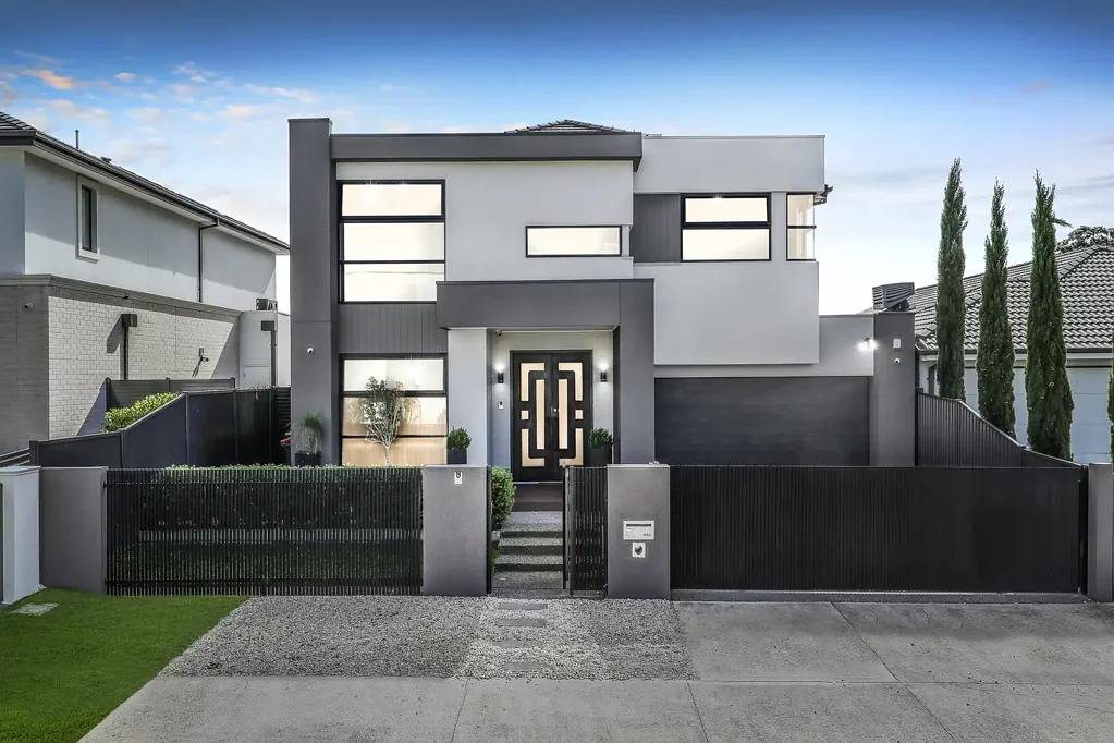 31 Myoora Crescent, Greenvale, VIC 3059