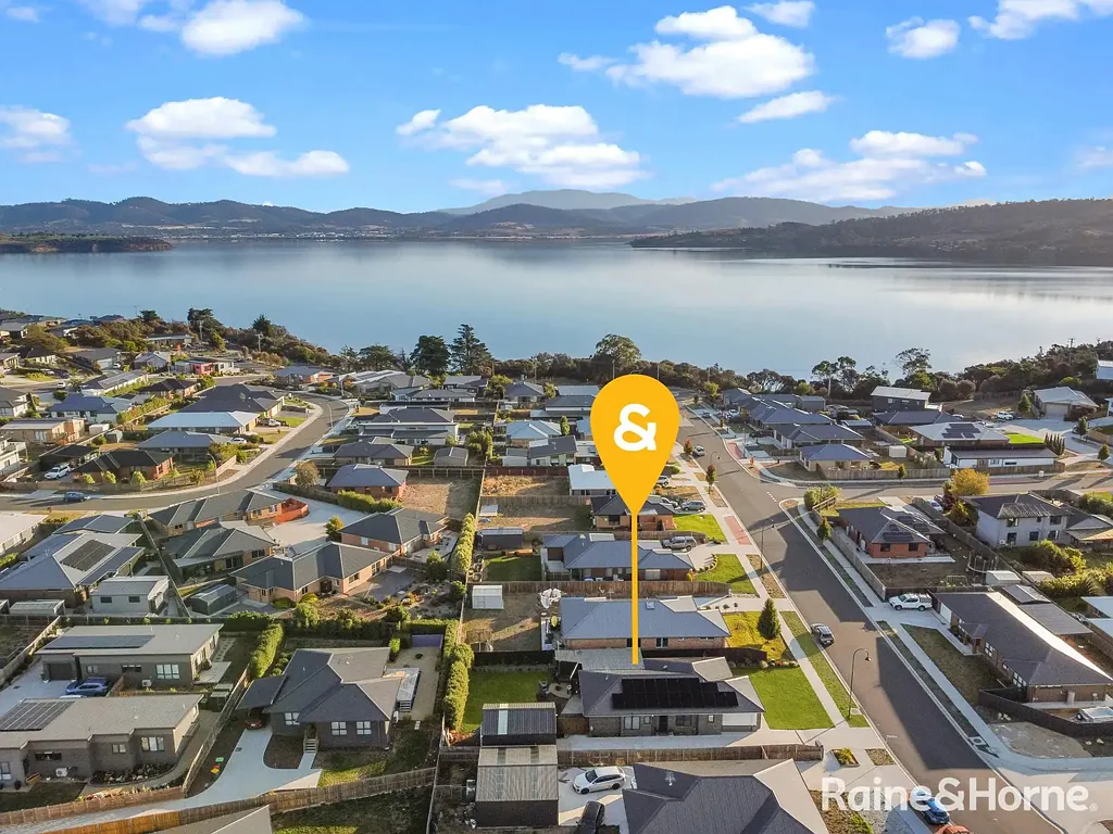 21 Sweetwater Road, Midway Point, TAS 7171