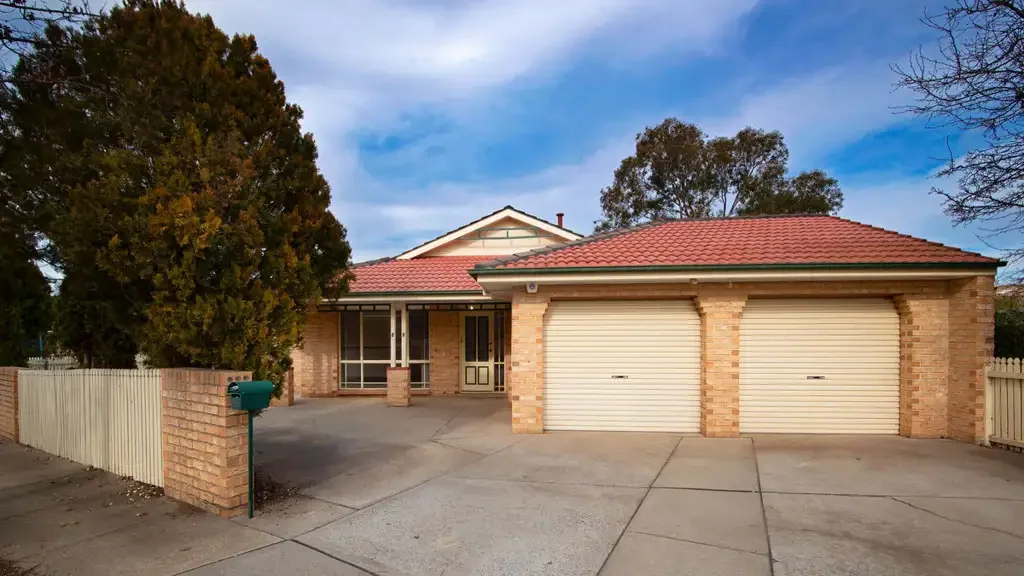 Nicholls 3બેડરૂમ Spacious Single Level Living in a Convenient Nicholls Location