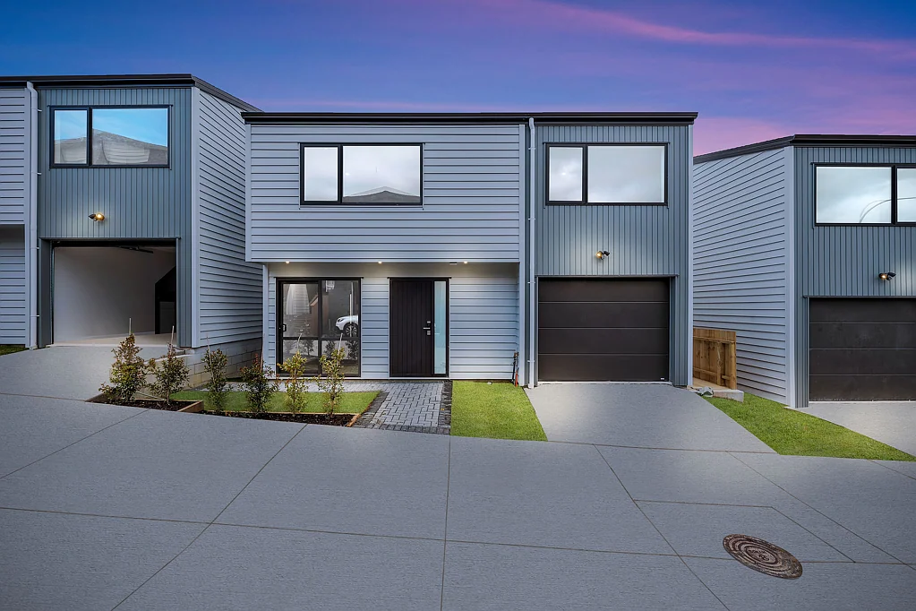 Avondale 5Moenga PRESENTING ALL OFFERS - Vendor Says SELL!