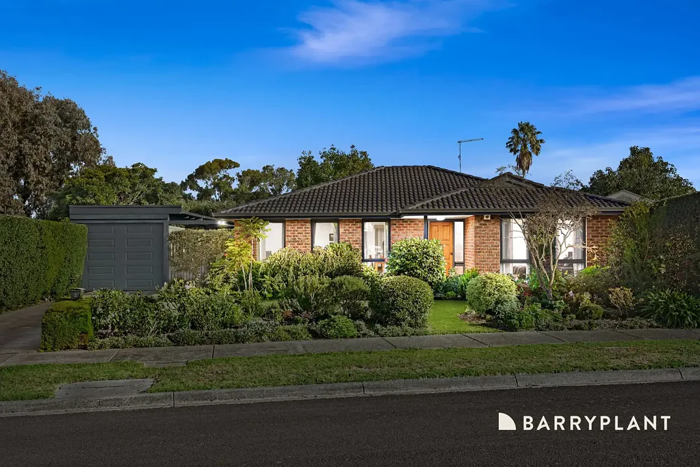 2 Hoddle Court, Mill Park, VIC 3082