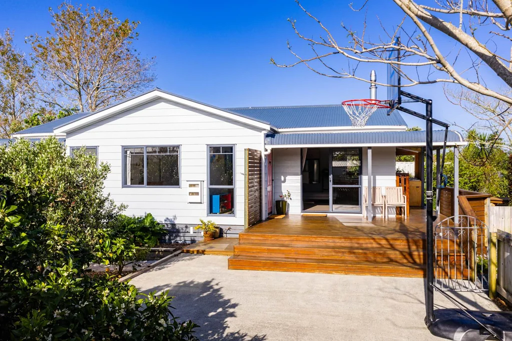 Mangawhai Heads 3房  Where Character Meets Coastal Calm