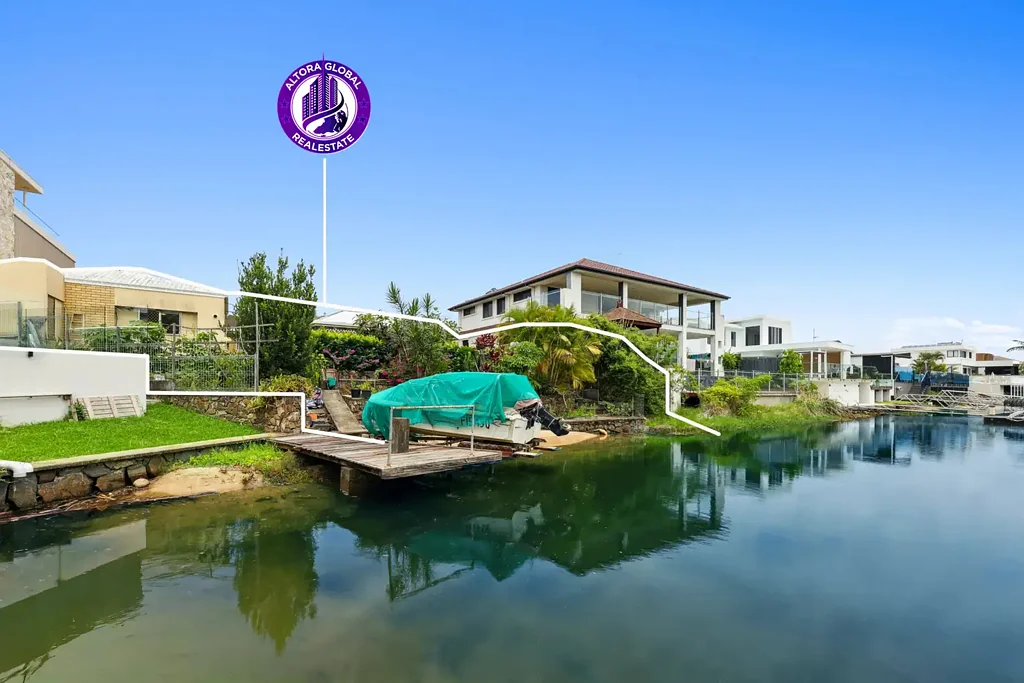 1 SARASOTA KEY, Broadbeach Waters, QLD 4218