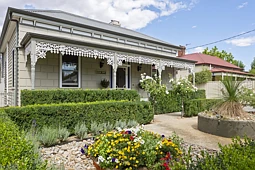12 The Parade, Mansfield