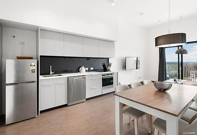 New lynn. 2 bedroom Apartment