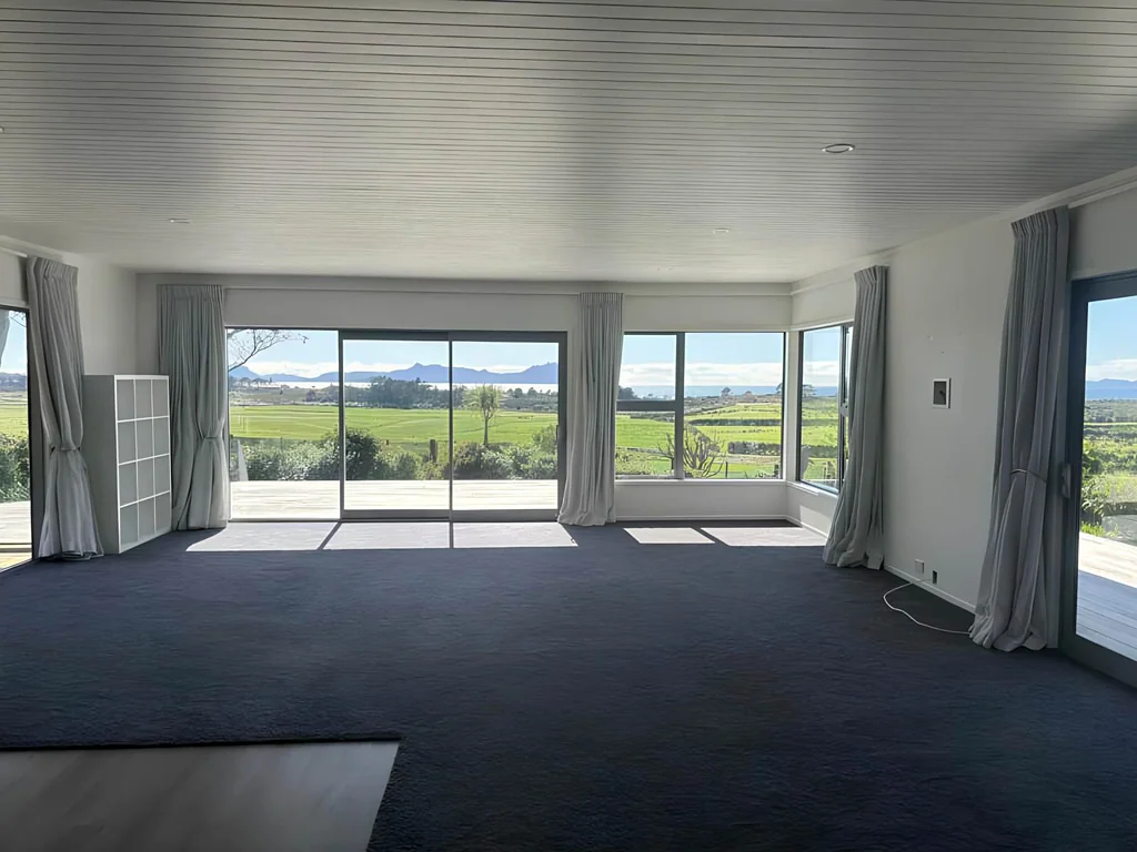 Spectacular Views!