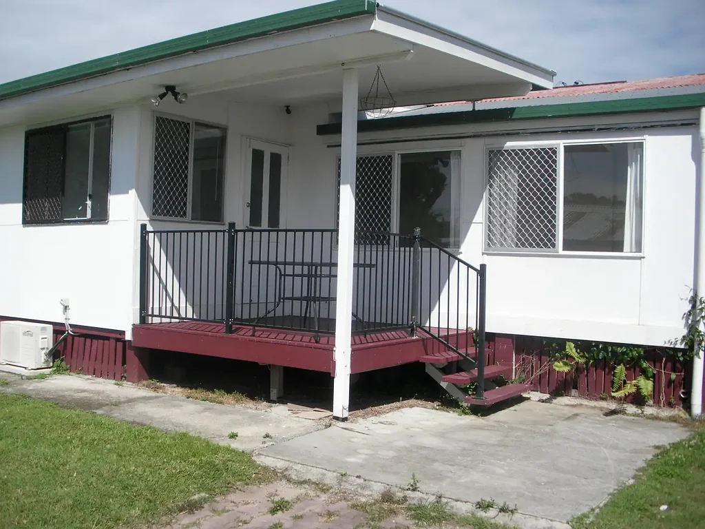 Three bedroom unit in the heart of caloundra