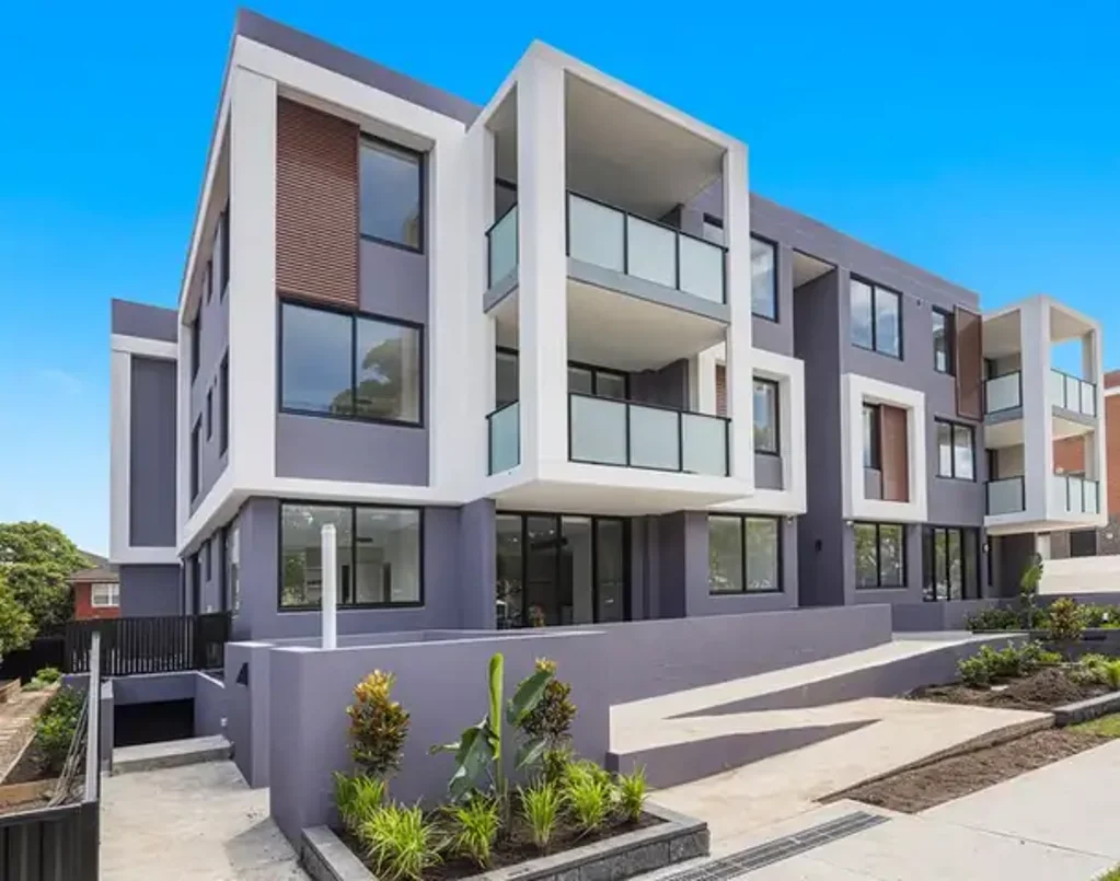 Immaculate one bedroom apartment in prime location