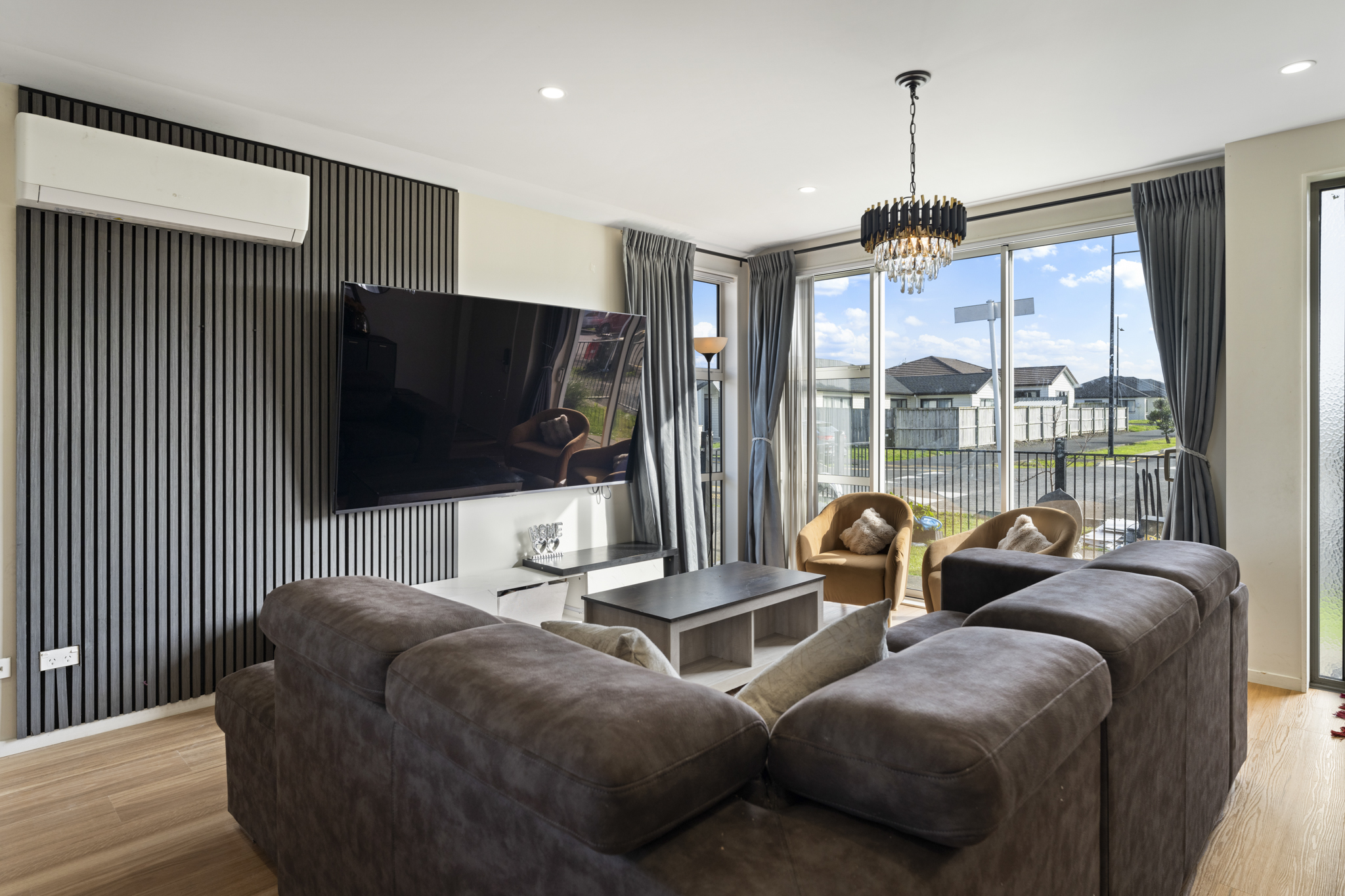 61 Sapwood Crescent, Takanini, photo 3