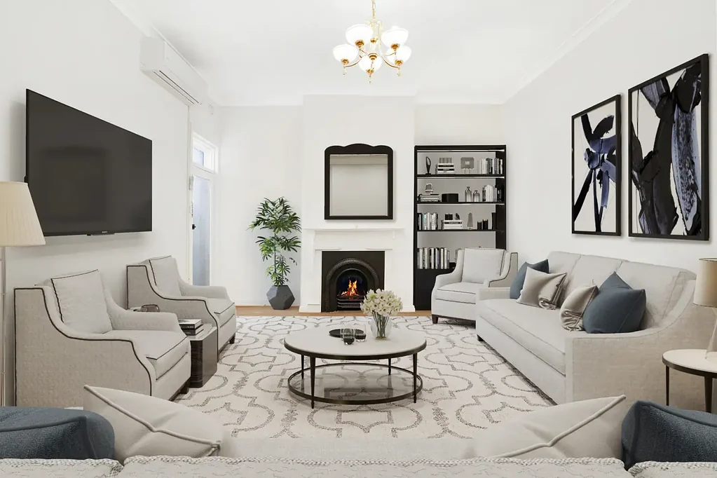 Bright and Spacious - Rear Entry Via Mill Lane