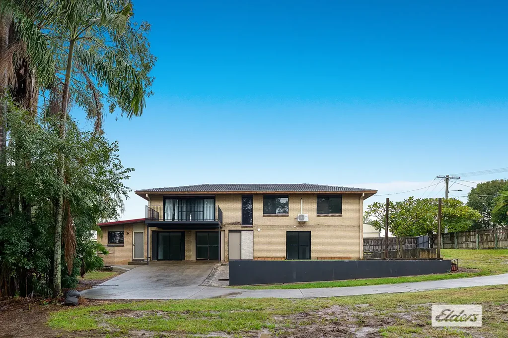 Large Dual Living Home on Huge Block