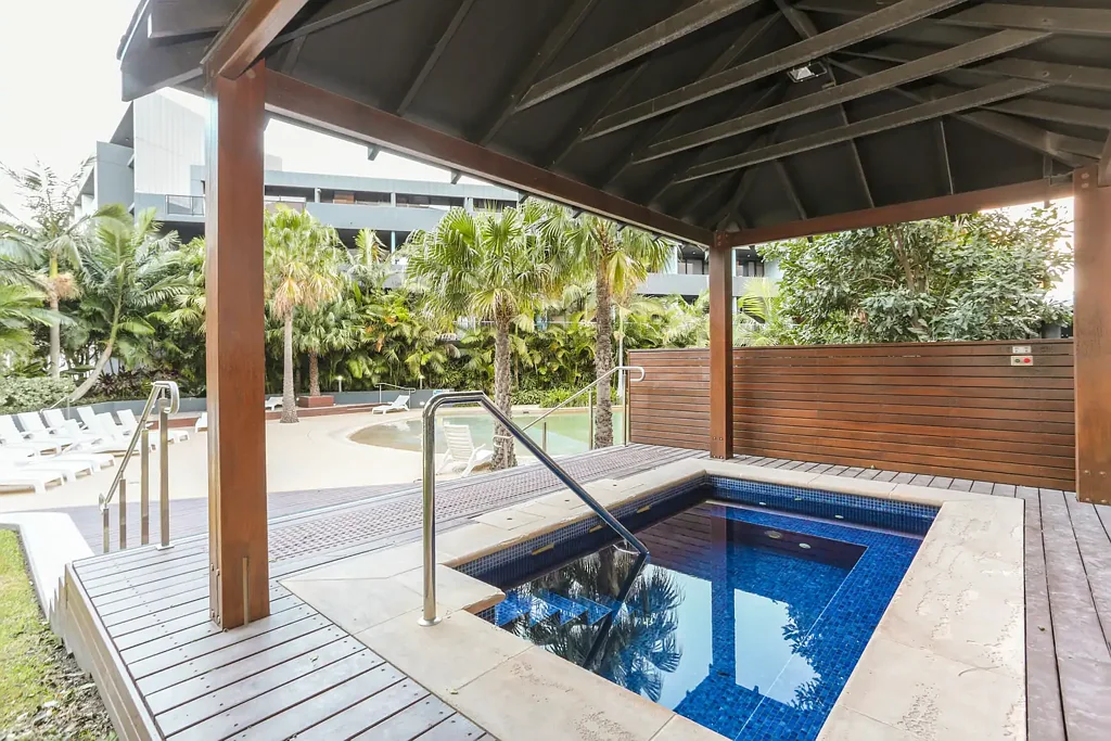 Zetland 1 Bedroom RESORT STYLE LIVING