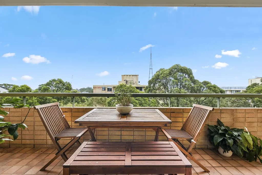 Spacious North-Facing Apartment in the Heart of Artarmon