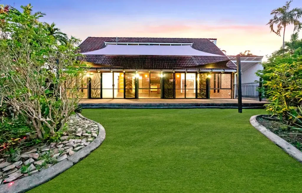 A One of a Kind Tropical Family Retreat with Pool & Spa