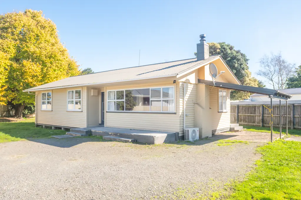 Wairoa 3कमरा Big section, great home, perfect starting point!
