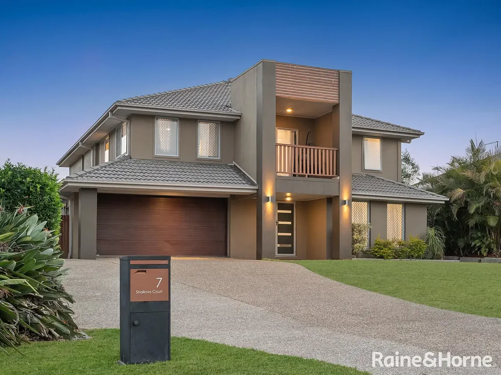 Eatons Hill 5Zimmer Substantial family home with room for everyone!