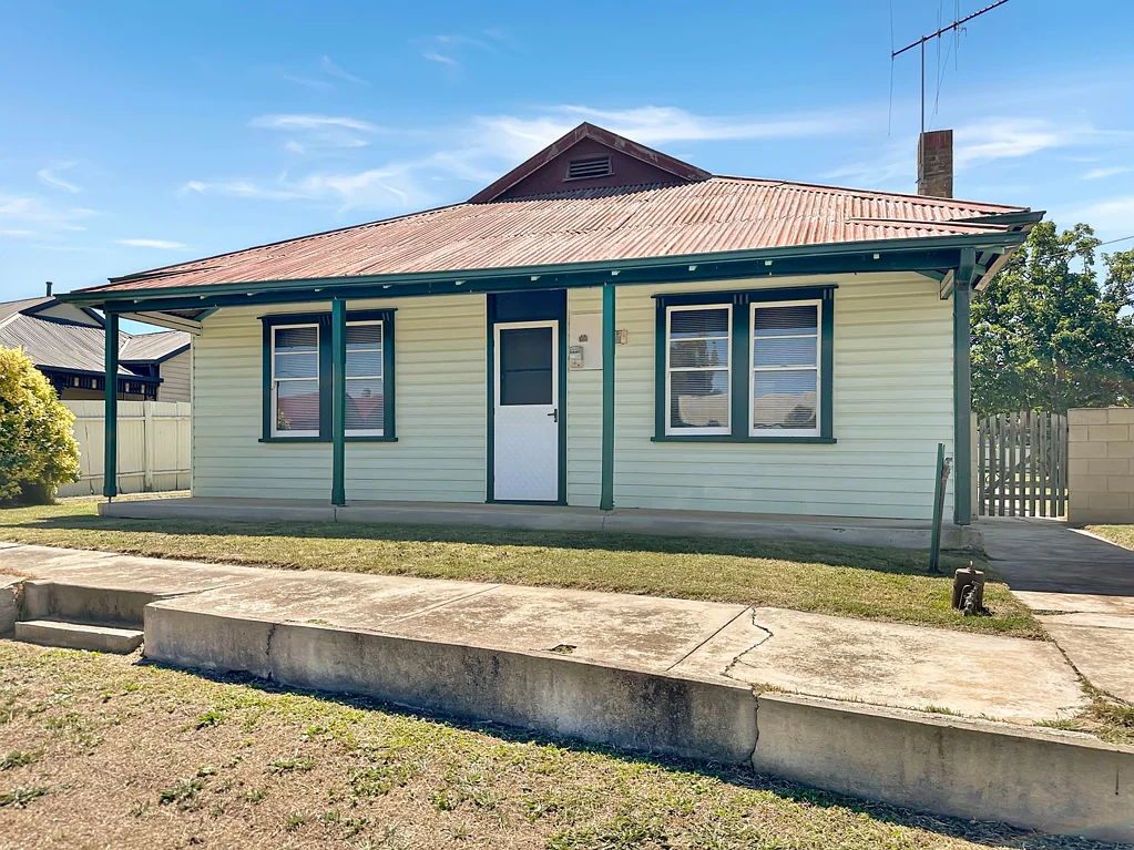 Maryborough 4房  COMFORTABLE HOME IN A CENTRAL LOCATION WITH FUTURE POTENTIAL