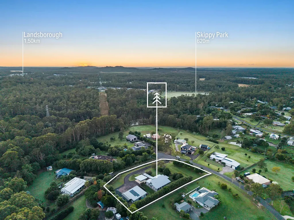 Beerwah 3房  Elevated, Private and Built Without Comprise