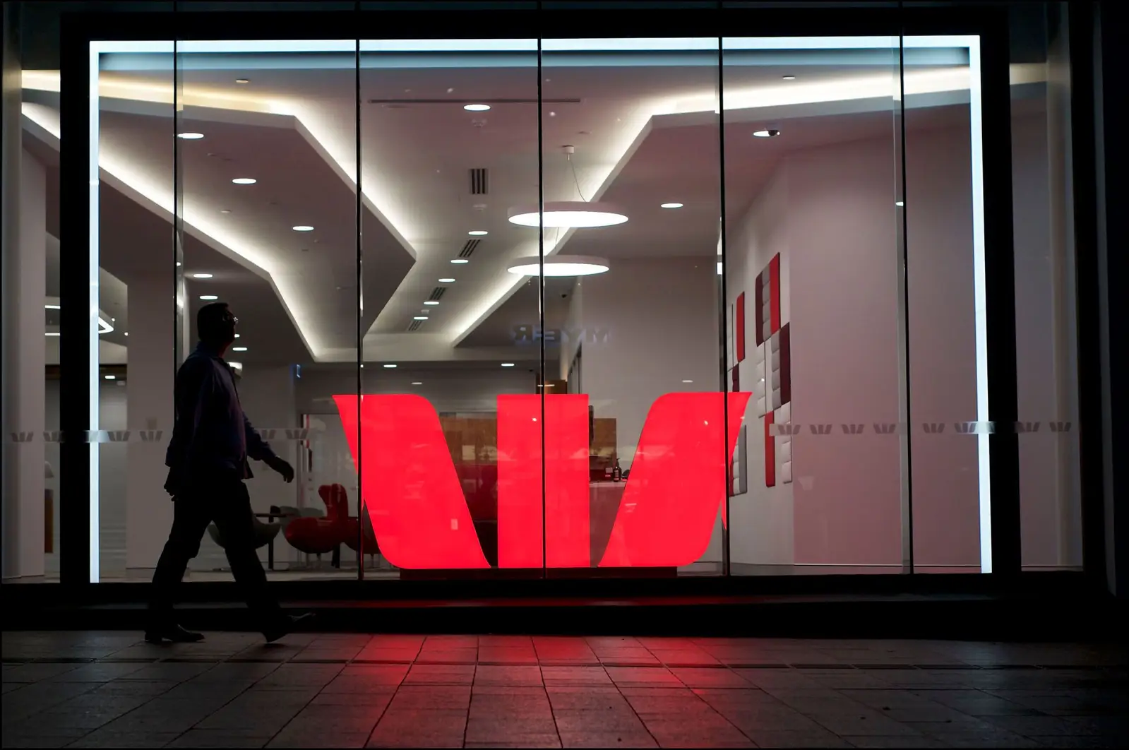 不满“冒犯性”涨薪方案,Westpac员工考虑罢工
