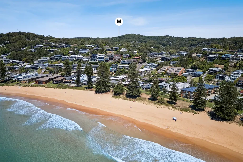 Avoca Beach 6部屋 A rare offering on Avoca's most exclusive beachfront strip